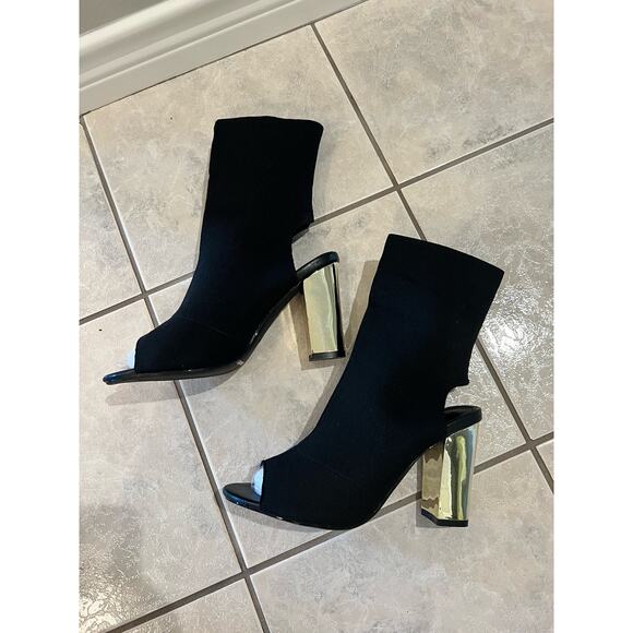 Cuccoo Chunky Gold Heeled Open Toe Black Size 41 (8) Sandal Slip on Boots - Picture 3 of 7